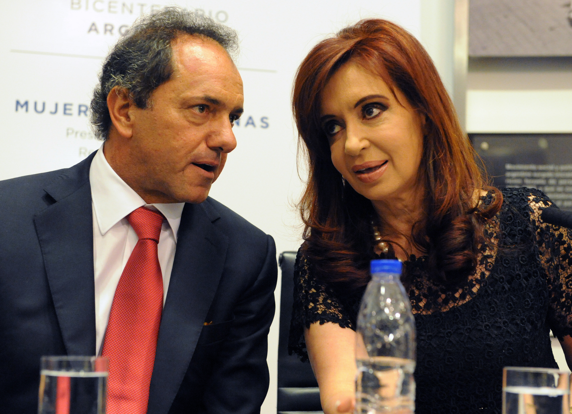 CFK vuelve a la escena política con Scioli