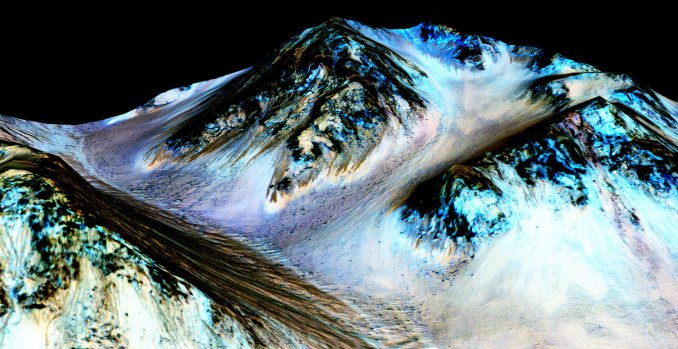 La NASA reveló que encontraron agua en Marte: podría haber vida en el planeta rojo