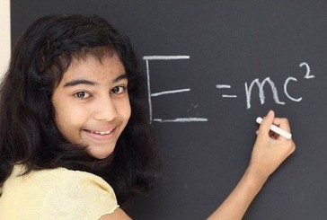 La historia de la nena que a los 12 años es más inteligente que Einstein y Stephen Hawking