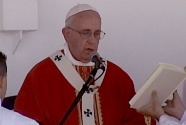 El Papa insiste con el “derecho a las tres T: Tierra, Trabajo y Techo”