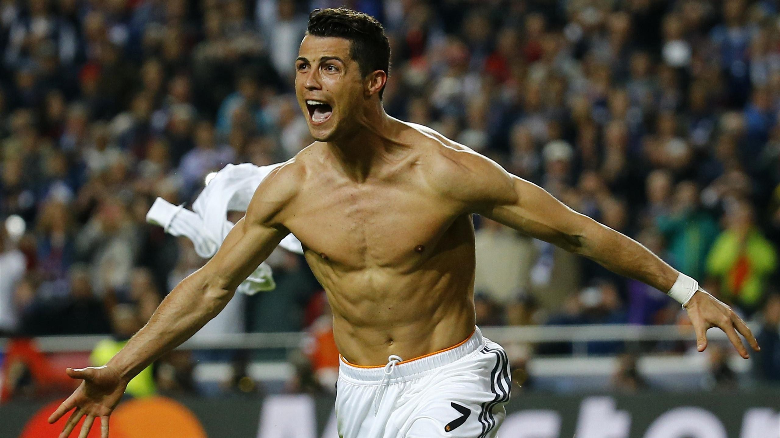 Con un triplete de Cristiano Ronaldo, Real Madrid goleó a Shakhtar Donetsk