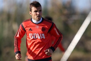 En River, Gallardo probó con Bertolo por Pity Martínez para enfrentar a Lanús