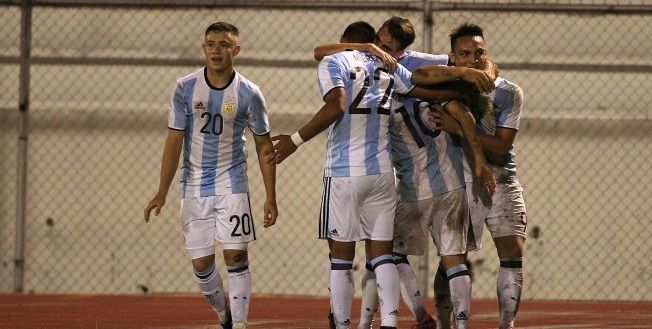 El Sub 20 argentino debutó con un empate frente a Perú