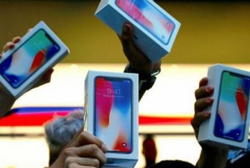 La salida al mercado del iPhone X desata la locura de sus fanáticos alrededor del mundo