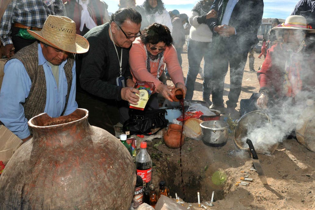 Día de la Pachamama: así es el ritual de agradecimiento a la Tierra