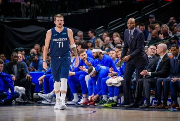 Triples, asistencias sin mirar y un doble imposible: la NBA alucinó con el partido de Luka Doncic