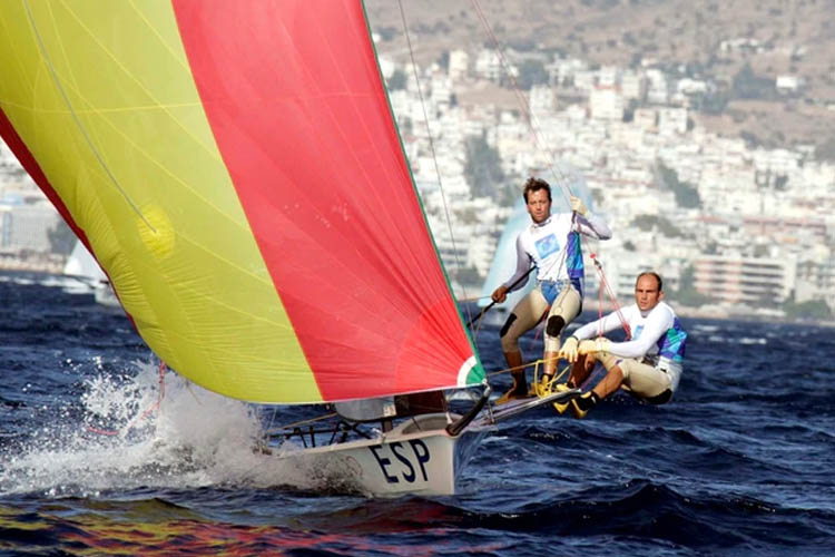 El campeón olímpico que dejó de entrenar para coser barbijos: “No cometan el error de España, la situación es crítica”