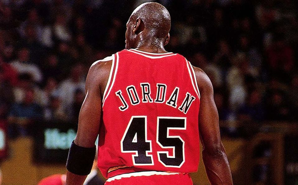 El conmovedor motivo por el que Jordan cambió el número de camiseta en su primer regreso a la NBA