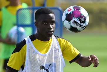 Cumplió 16 años y su debut tiene en vilo al fútbol mundial: la historia de Youssoufa Moukoko