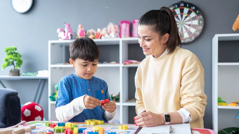 Nueve hábitos saludables que ayudan a los niños con TDAH y sus familias