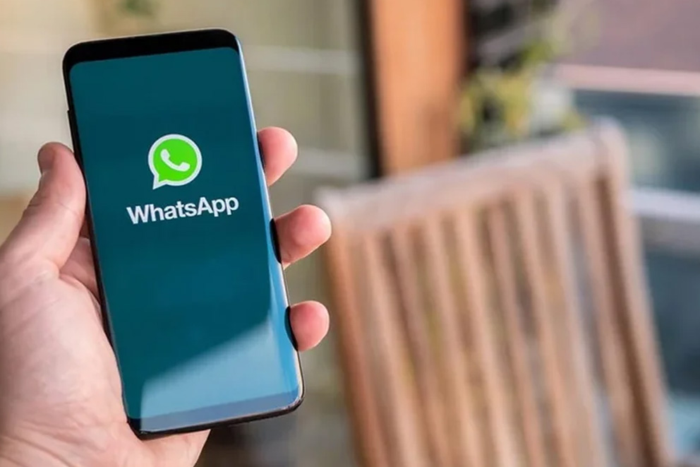 Por fin los usuarios de iPhone pueden crear canales en WhatsApp